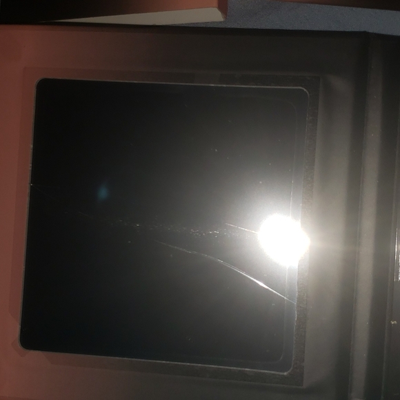 Highlighter & bronzer BNWT - Picture 3 of 5